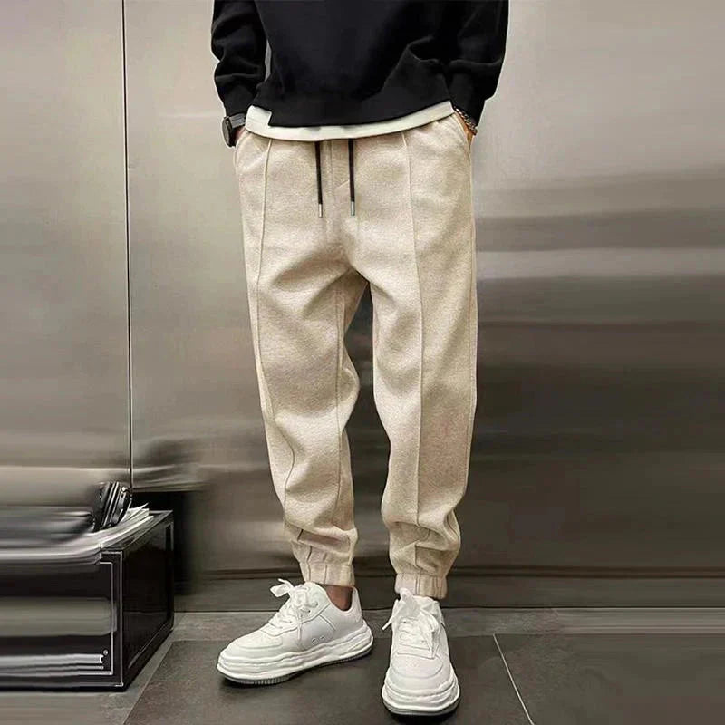 Logan - Men's Modern Relaxed-Fit Jogger Pants with Drawstring