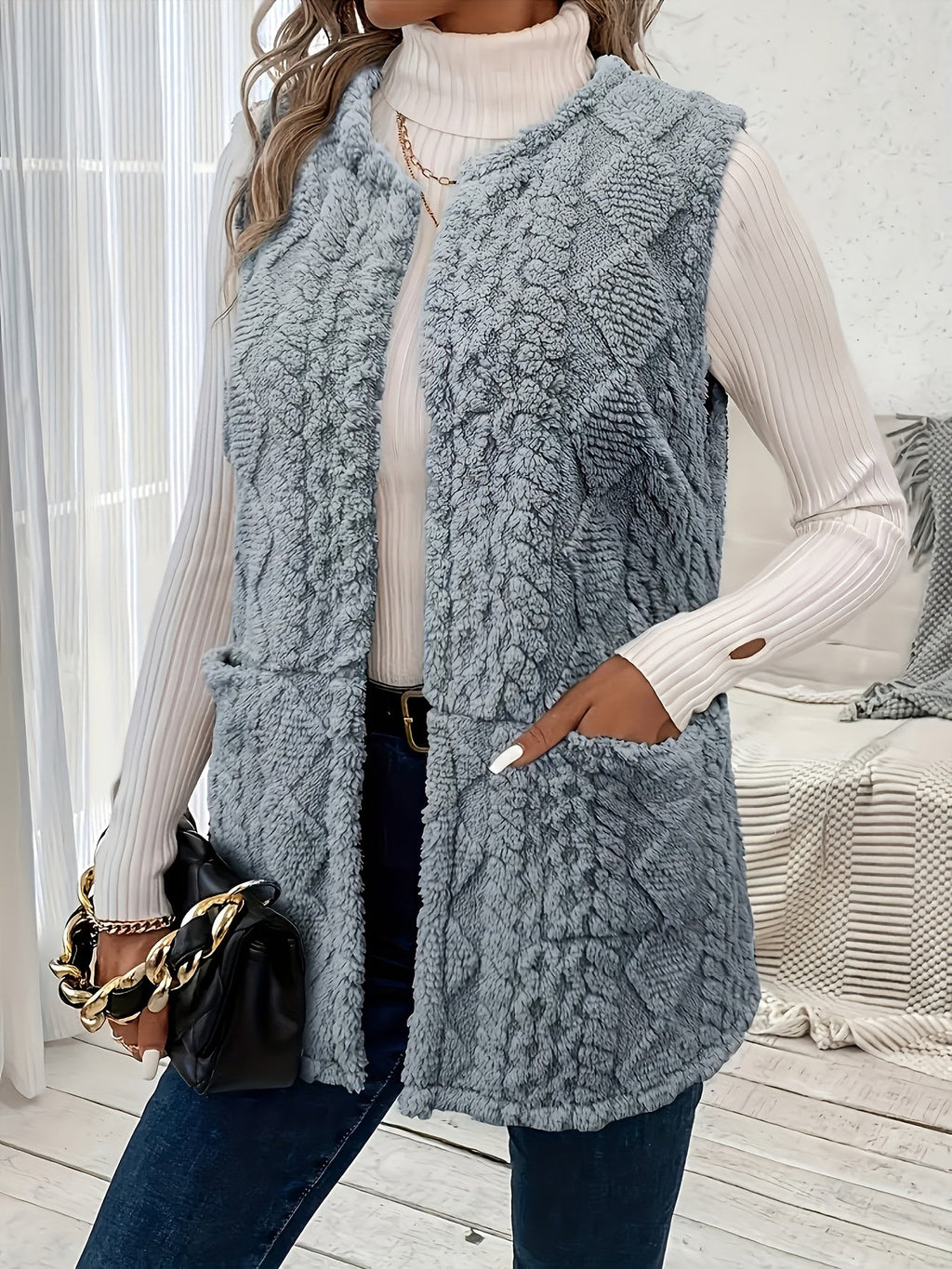 Maya | Women's Textured Longline Sleeveless Vest