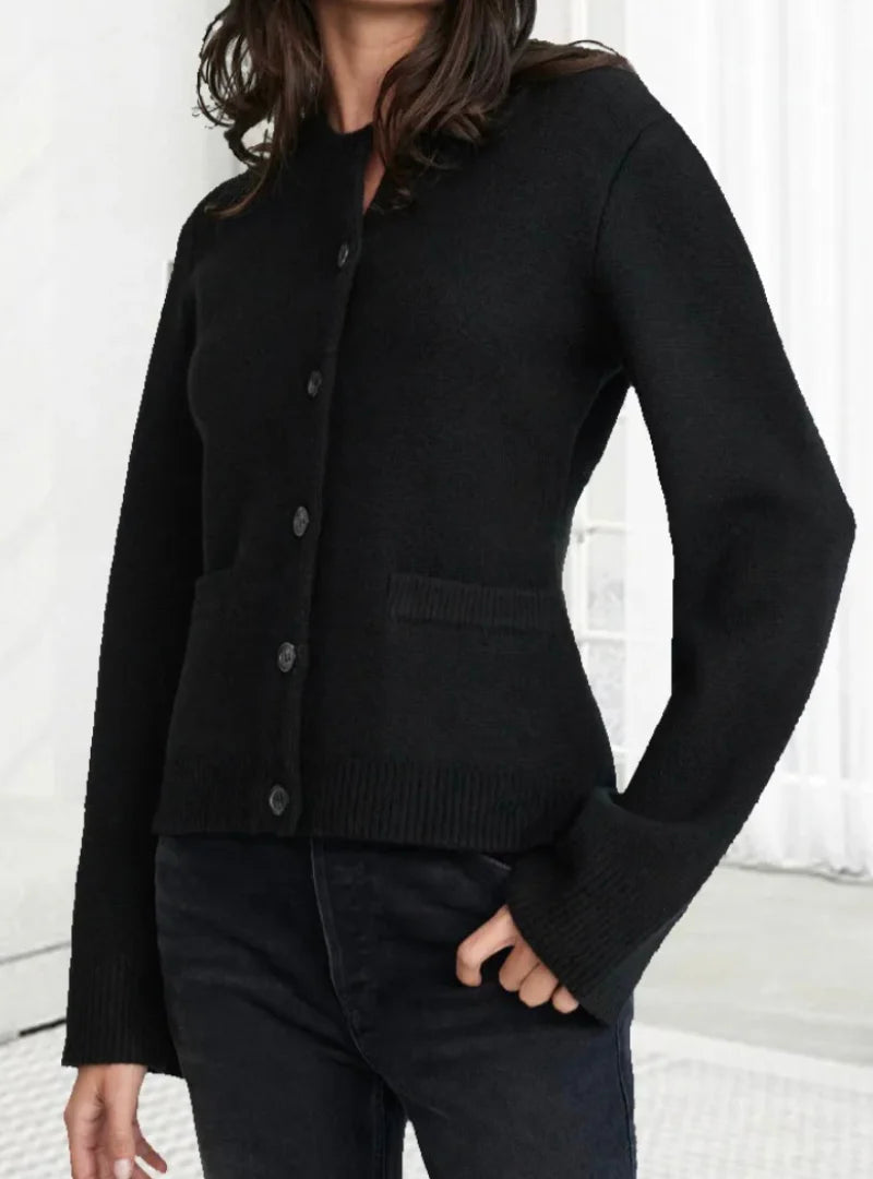 Mia - Women's Timeless Buttoned Elegance Cardigan