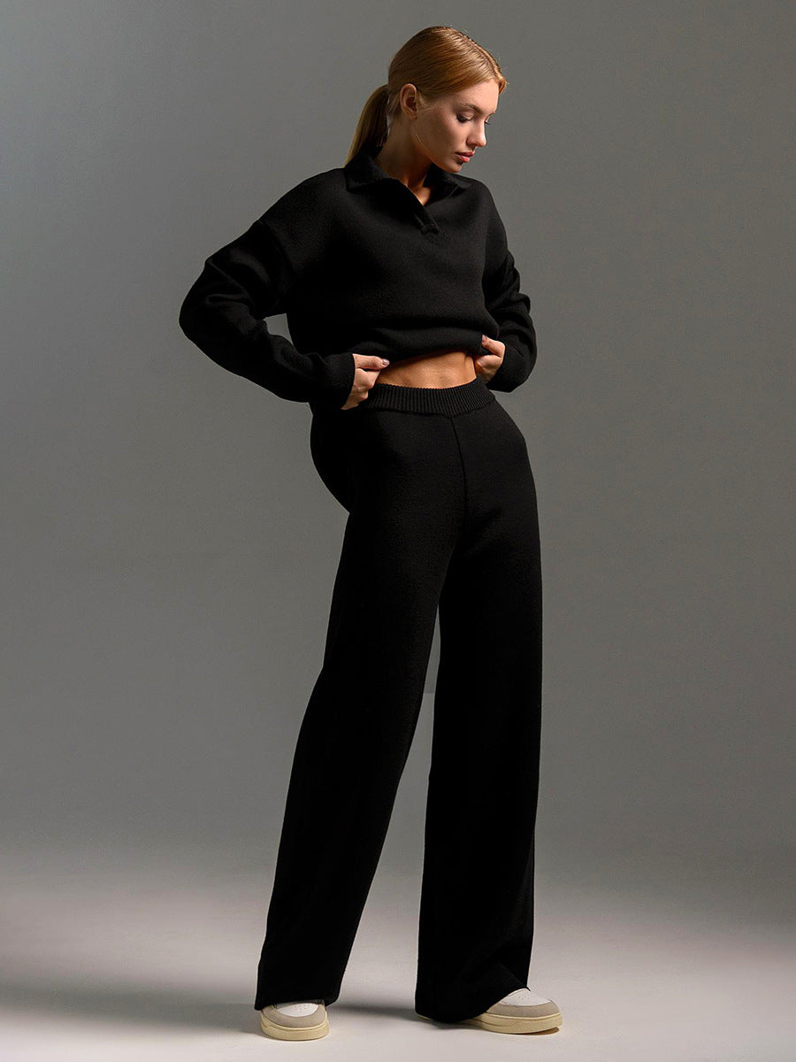 Mollie | Knit Tracksuit with cozy fit and modern silhouette for Women