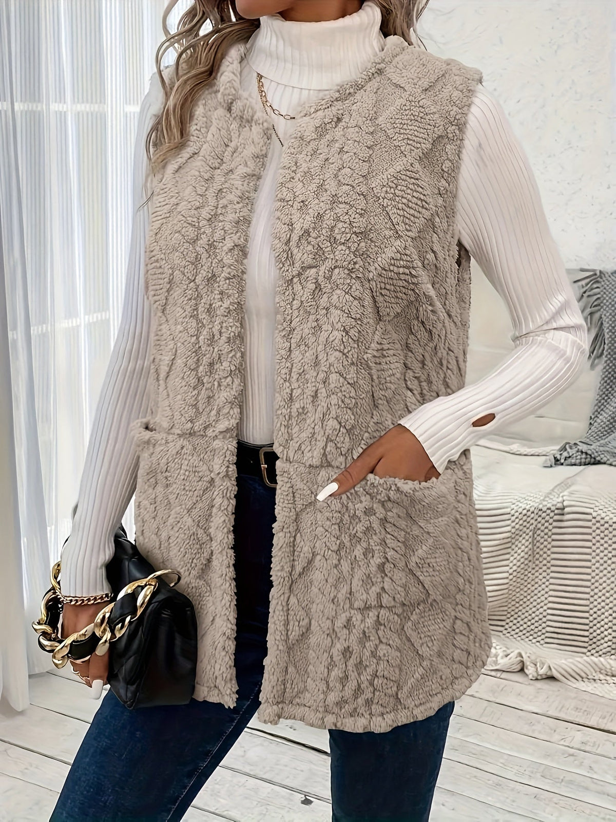 Maya | Women's Textured Longline Sleeveless Vest